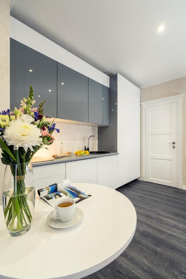 Status Apartments Kiev Extérieur photo